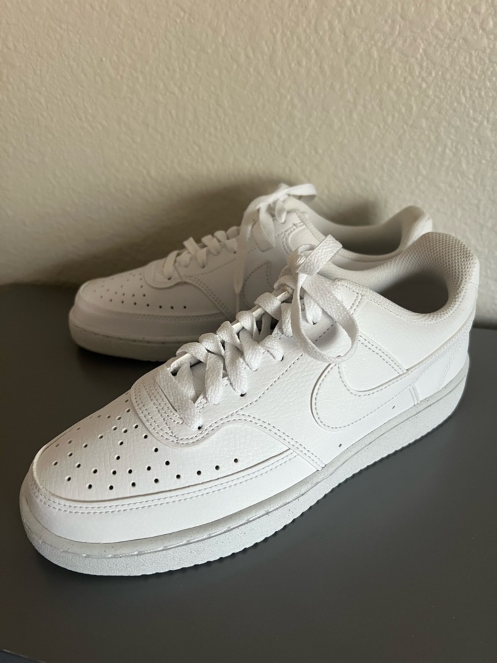 Nike Court Vision Low Women Sneakers Size 8